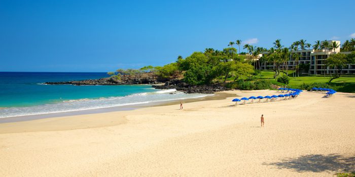 Ka’elehuluhulu Beach