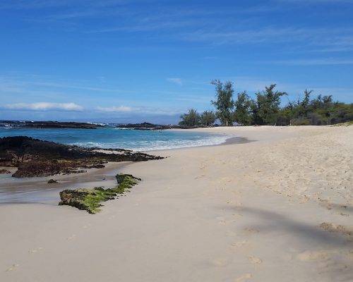 Makalawena Beach